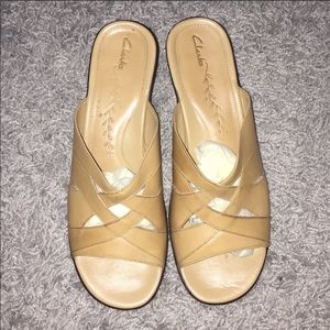 Clark’s tan sandals
